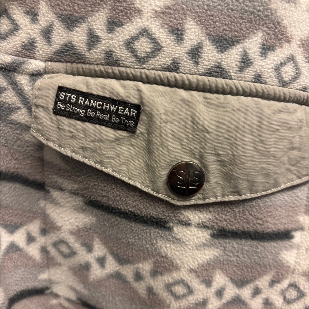 Gray Patterned Pullover Sweater - image 2